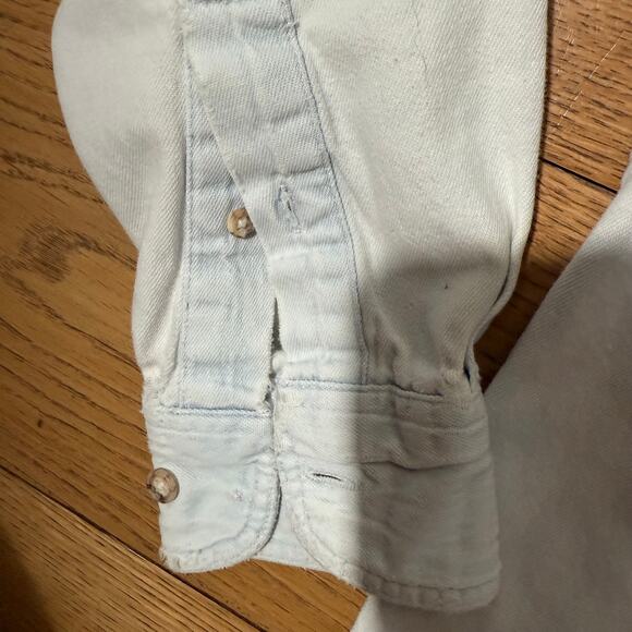 Vintage Gap Chambray Button Up Shirt SZ XS Light Wash Classic Casual - Picture 5 of 13
